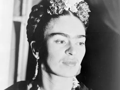 1907년 7월 6일, 멕시코의 초현실주의 화가 프리다 칼로 (Frida Kahlo de Rivera, 1907 ~ 1954) 출생
