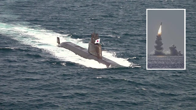 대한민국 “세계 7번째 ‘SLBM 잠수함 발사’ 성공.. 아무도 흔들 수 없는 자주국방 역량 더욱 굳건히 다져” – 문재인 대통령, 국방과학연구소 미사일전력 발사 시험 참관 “미사일 전력 증강이야말로 북한의 도발에 대한 확실한 억지력 … ‘국방우주개발’을 넘어 ‘국가우주개발’ 시대를 열 수 있을 것”