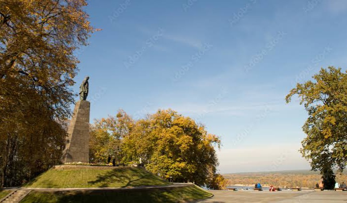 시 한편 – 우크라이나의 시인 타라스 셰우첸코 (Taras Hryhorovych Shevchenko, 1814 ~ 1861)의 시들
