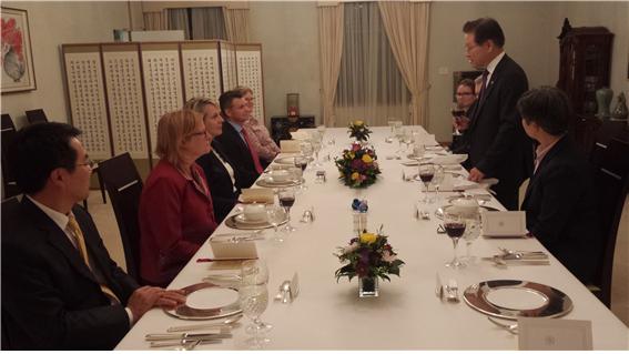 김봉현 대사, Plibersek 야당 부대표 초청해