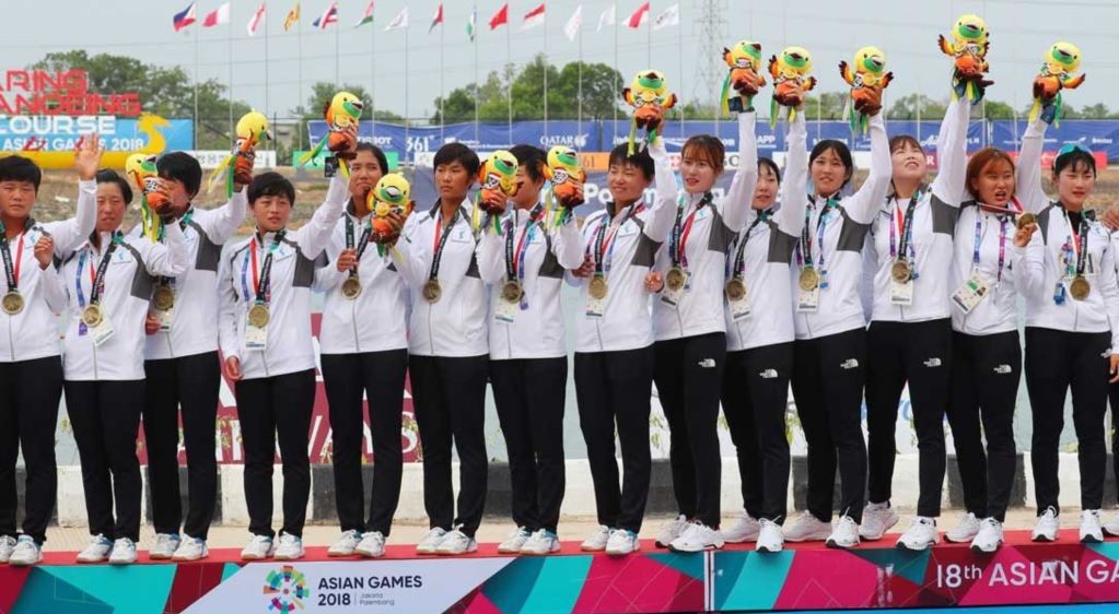 남북 단일팀 여자 카누 용선 500m, 사상 첫 금메달 획득
