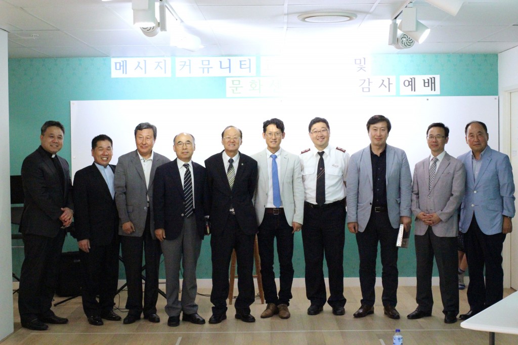 메시지커뮤니티교회 이전 · 메시지문화센터 개원, 감사예배 드려