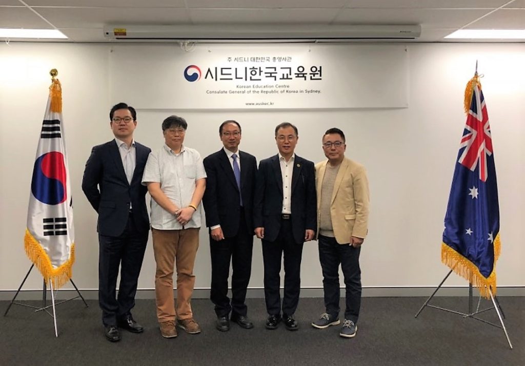 세계한인언론인협회 사무총장 일행, 시드니한국교육원 방문 및 간담회 개최 / 교육원장, 재호 광복장학회 간담회 겸 러시아 답사 장학생 환송모임 참석