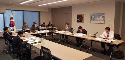 시드니총영사관 국감, 워홀러 안전강화 당부