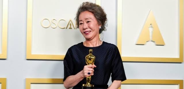 홍길복 목사의 세 번째 잡기장 (125) – 배우 윤여정씨 (2021년 7월 30일)