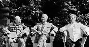 1945년 7월 26일, 독일의 포츠담에서 포츠담 선언 (Potsdam Declaration) 발표